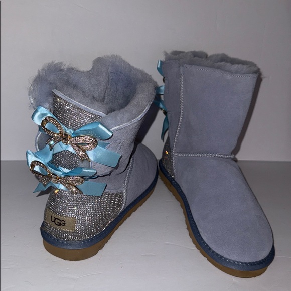 UGG F19010D Blue Bailey Bow II Custom Swarovski Bling Classic Boots Size 10 - Picture 1 of 9